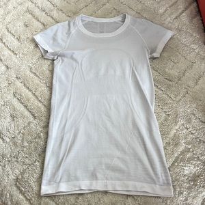 White Short Sleeve Lululemon Swiftly Tech Top